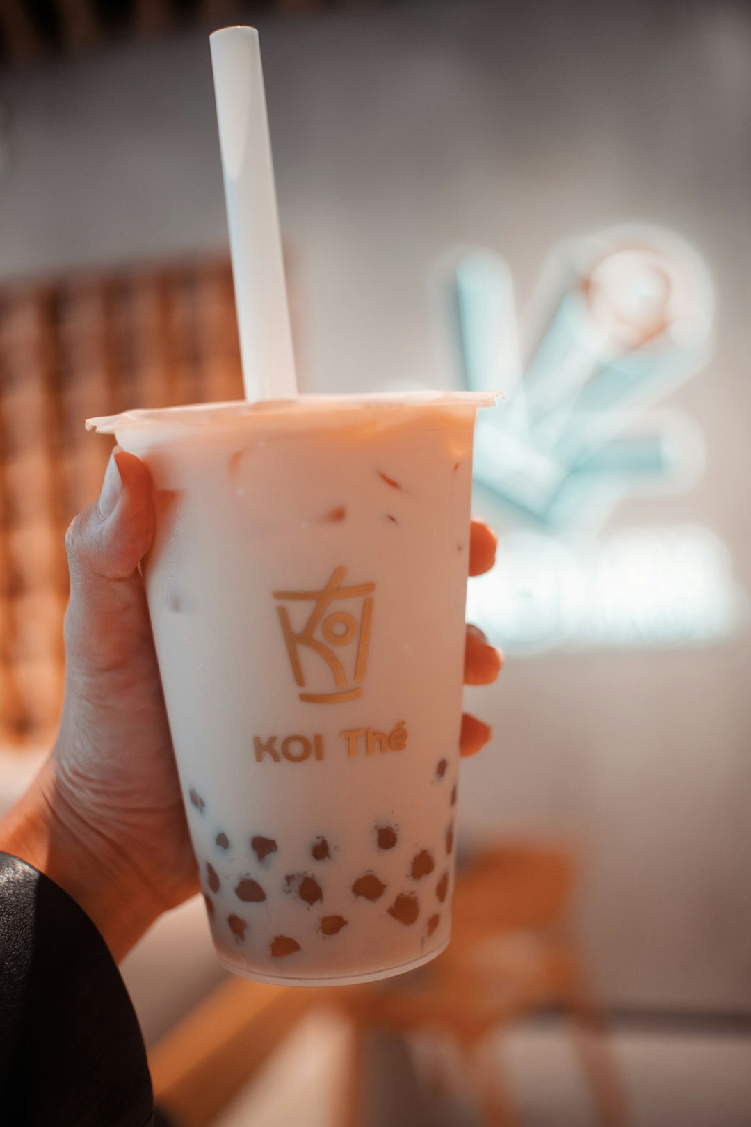Cosmic Lychee - Lychee green tea with popping boba pearls