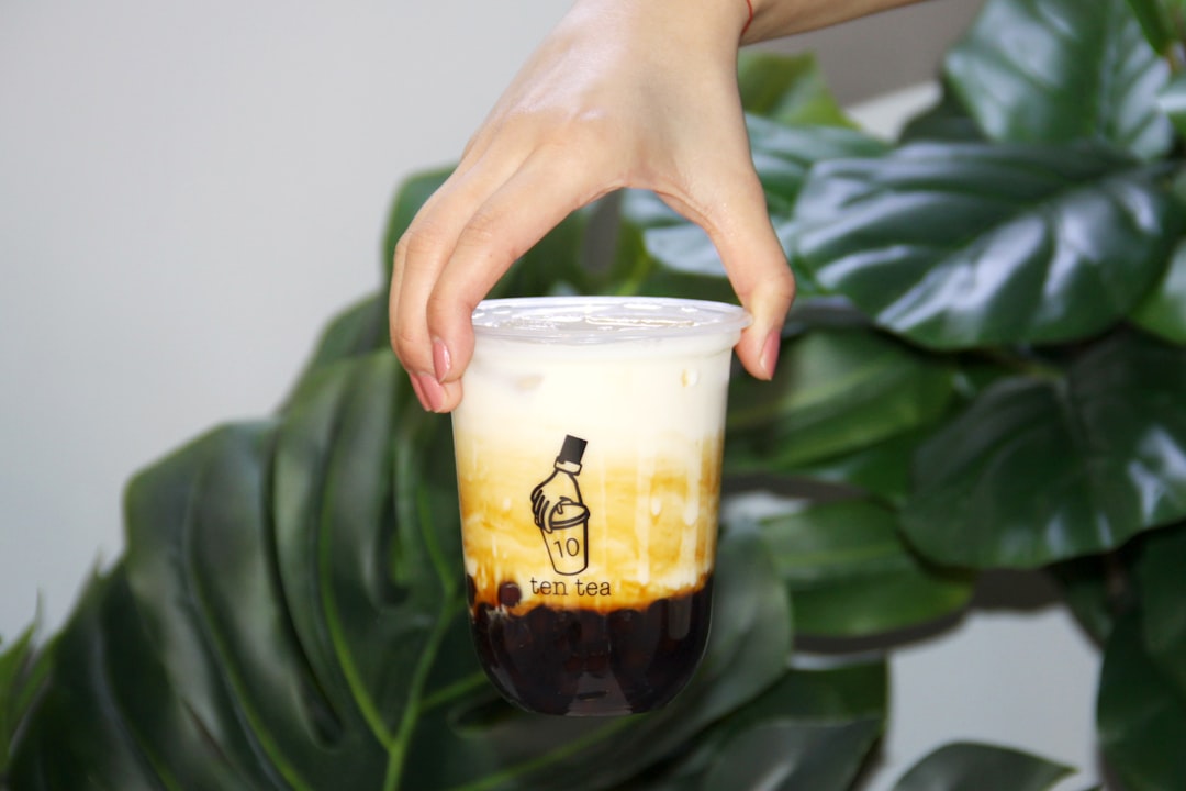 Meteor Strike Milk Tea with boba pearls